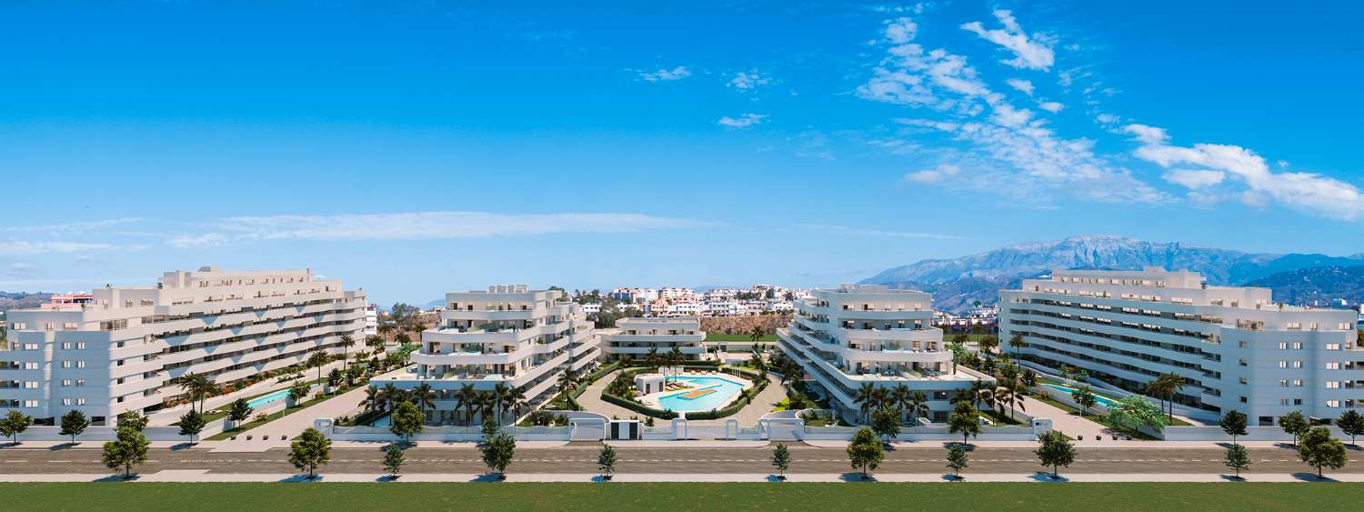 Apartamentos de obra nueva en Torre del Mar en venta con 2 dormitorios, 2 baños, terraza con vistas al mar y piscina – 285.000 €